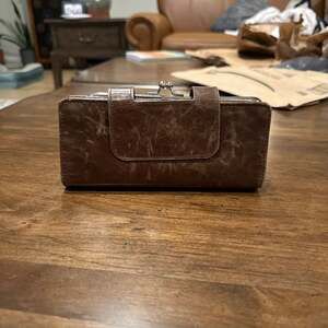 Hobo International Lauren Leather Double-Frame Clutch Wallet in Vintage Brown